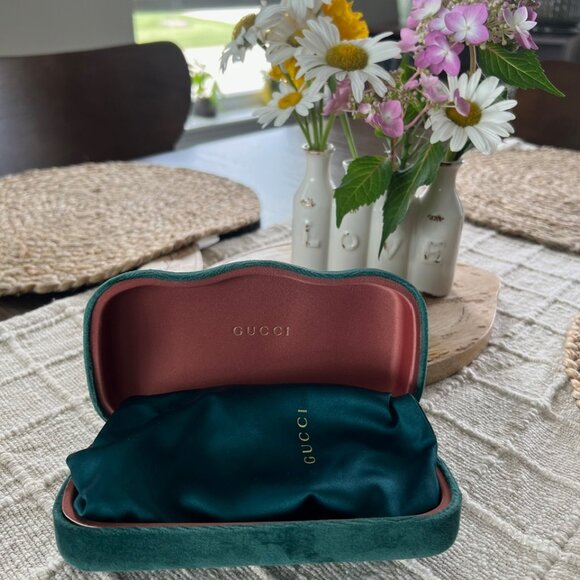 GUCCI Sunglasses – Gently Worn, Like New